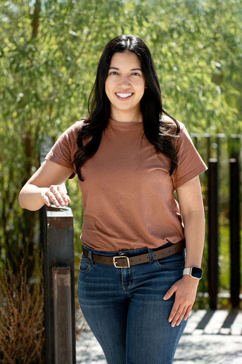 Isela Fernandez headshot